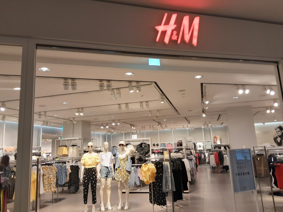 [事后免税店]H&M新世界Centum City店(에이치엔엠 신세계 센텀시티점)