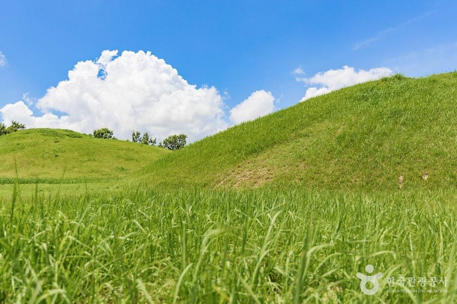영암내동리쌍무덤