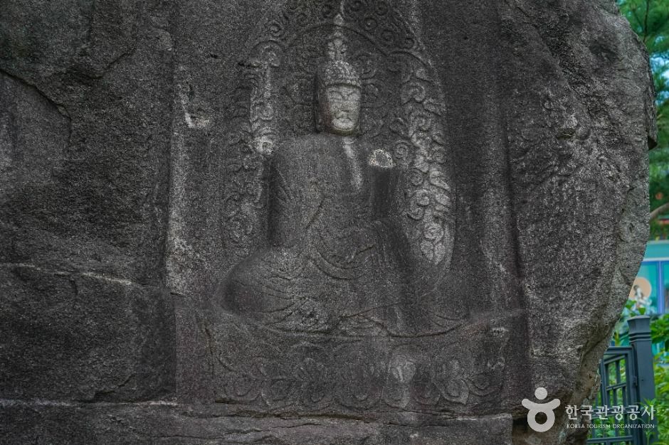 신무동마애불좌상