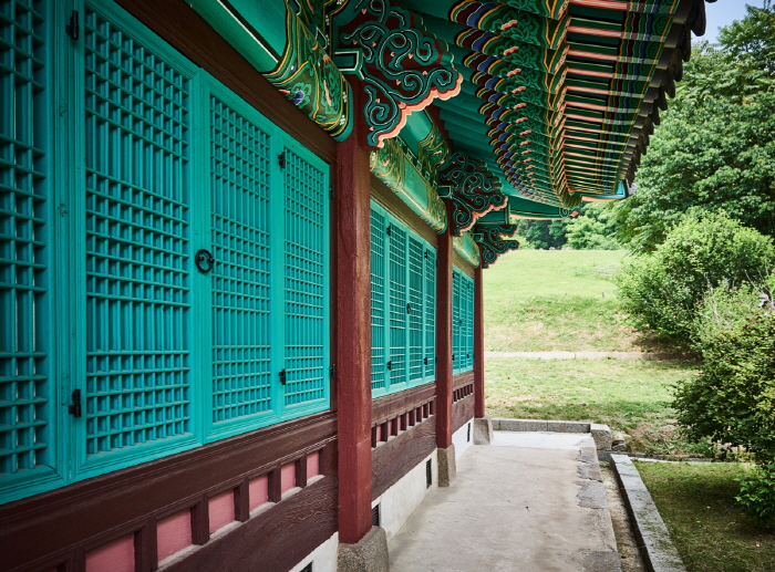 Goryeogung Palace Site (고려궁지)