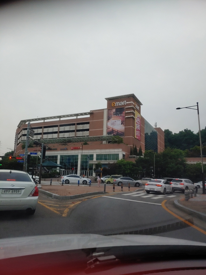 E-Mart - Dongtan Branch [Tax Refund Shop] (이마트 동탄)