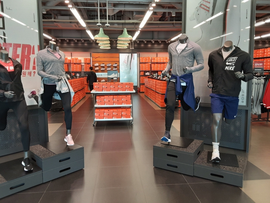 [事後免稅店] Nike (新世界釜山店)(나이키 신세계부산)