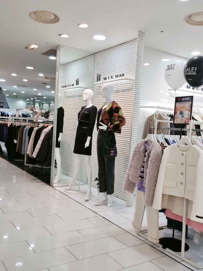 It Michaa - Chuncheon M Department Store Branch [Tax Refund Shop] (잇미샤 춘천M백화점)