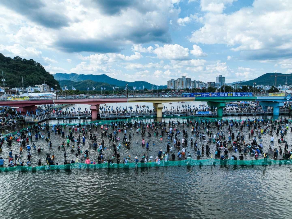 Festival del Agua Jeongnamjin de Jangheung (정남진 장흥 물축제)