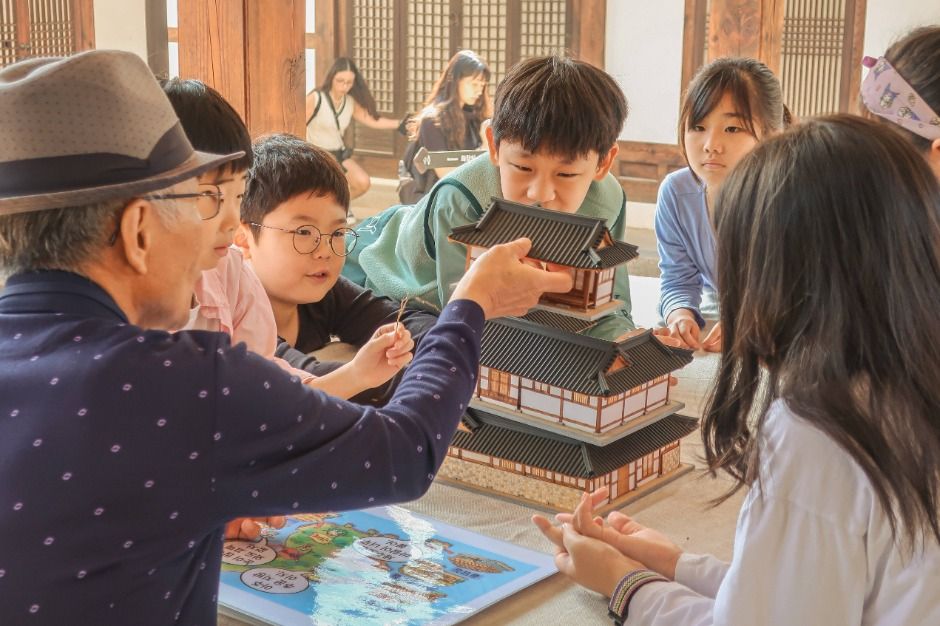 공공한옥 밤마실