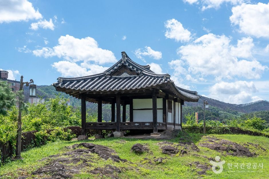 망미정 우송당