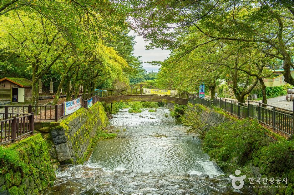수락폭포