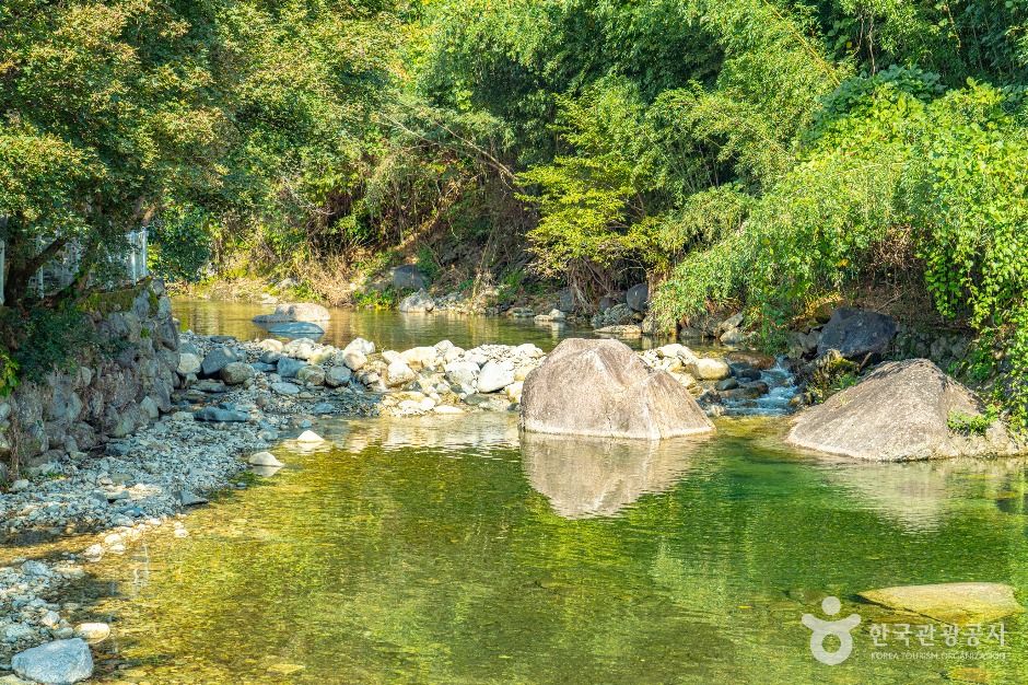 thumbnail-고운동계곡-7