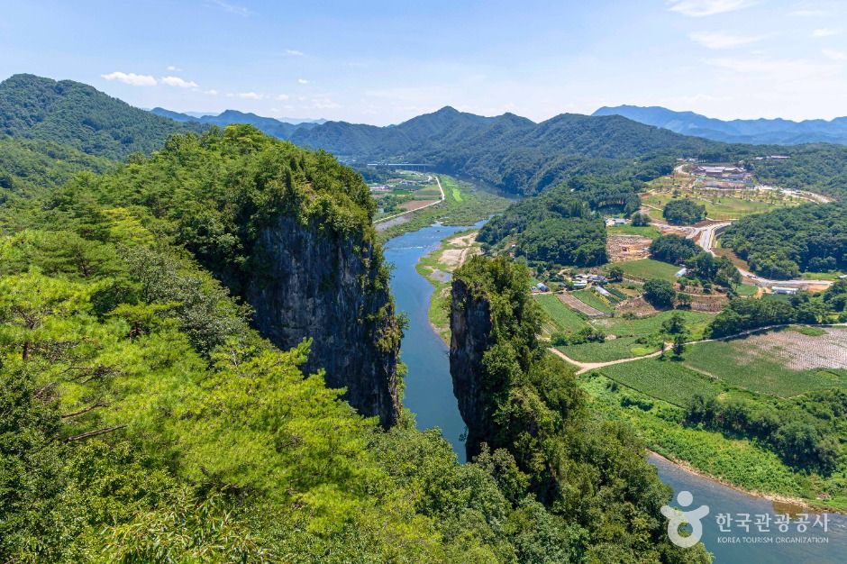 선돌 (강원고생대 국가지질공원)