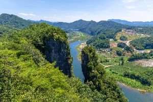 선돌 (강원고생대 국가지질공원)