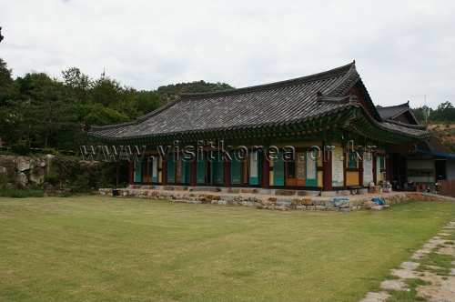 Yeongpyeongsa Temple (영평사)