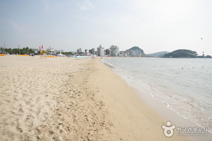 Songjeong Beach (송정해수욕장)
