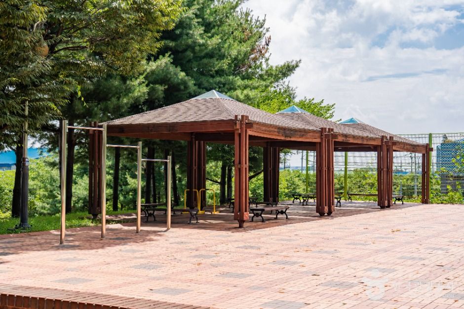 thumbnail-하길체육공원-9