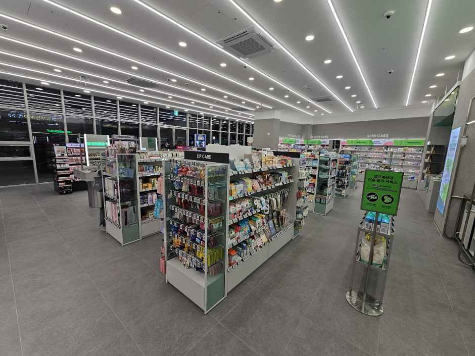 thumbnail-[事後免税店]Olive Young・テグボモ（大邱泛魚）駅店(올리브영 대구범어역점)-1