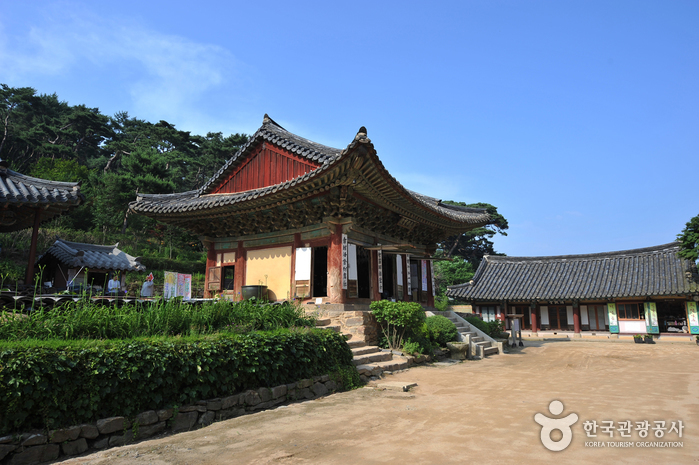 Temple Jeondeungsa à Ganghwa (강화 전등사)5