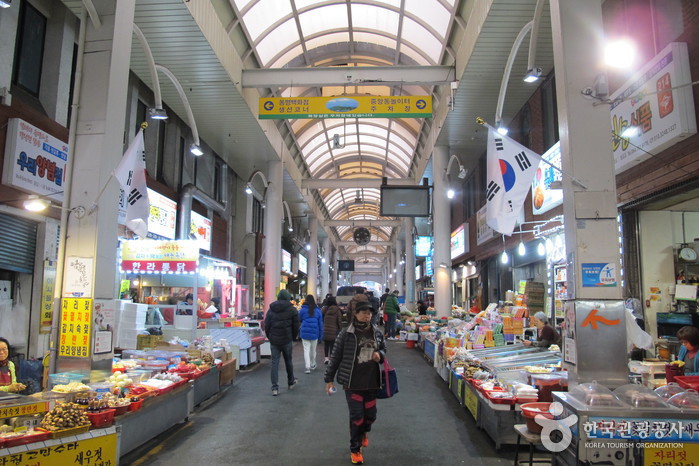 Le marché Seogwipo Maeil Olle (서귀포매일올레시장)