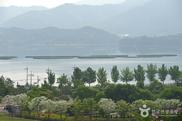 thumbnail-Daecheongho Lake (대청호)-0