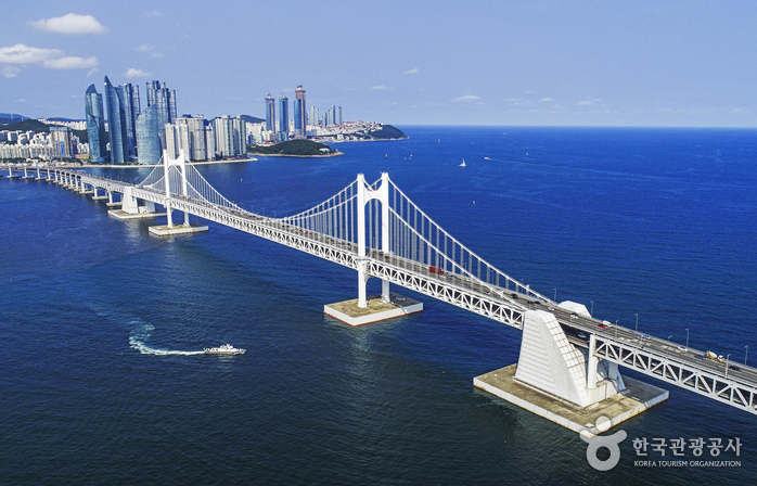 Puente Gwangandaegyo de Busan (부산광안대교)