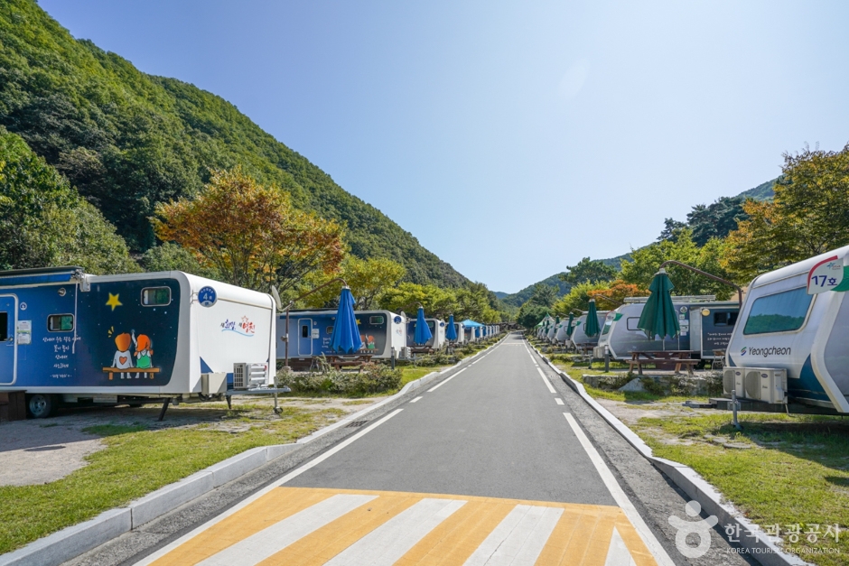 치산관광지 캠핑장