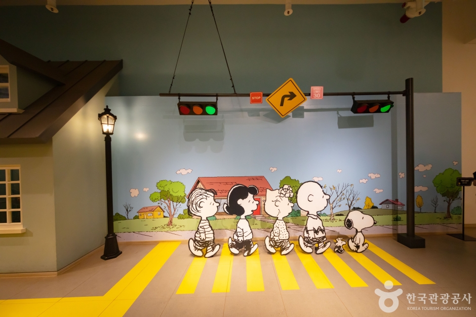 Snoopy Garden (스누피가든)