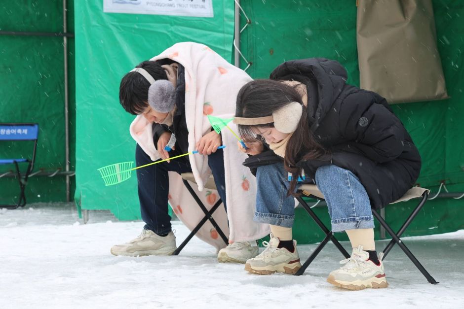 thumbnail-평창송어축제-21