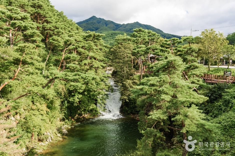 용추폭포(무주)