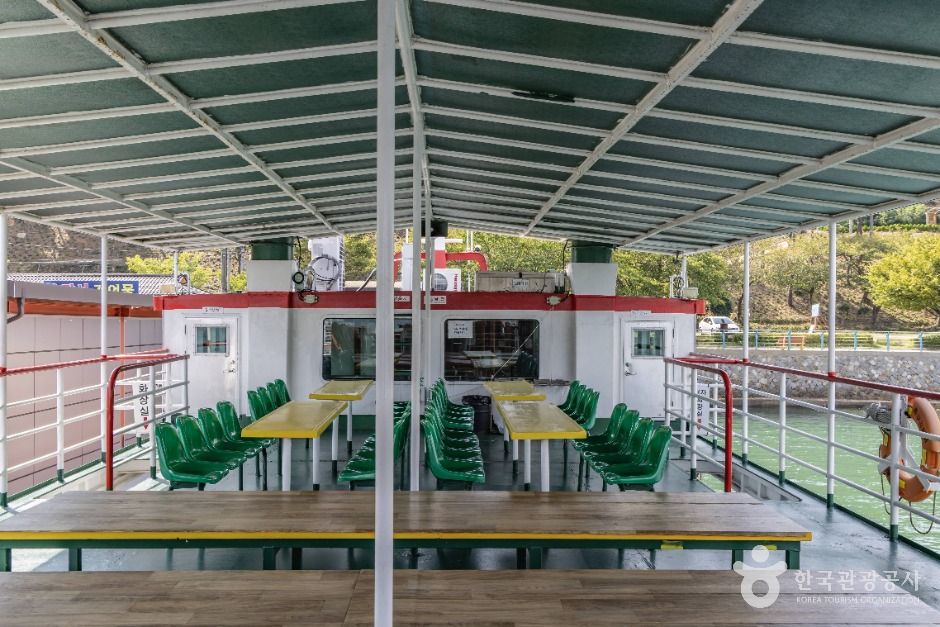 남해대교 유람선