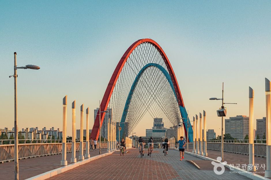 thumbnail-엑스포다리-4