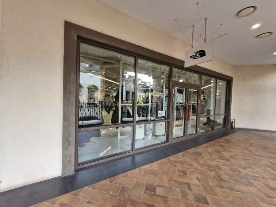 The North Face - Shinsegae Simon Premium Outlet Siheung Branch [Tax Refund Shop] (노스페이스 신세계사이먼프리미엄아울렛 시흥점)