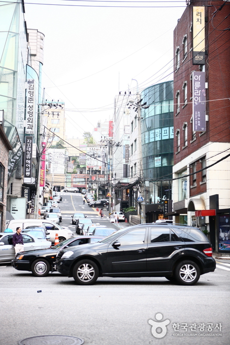 Apgujeong Rodeo Street (압구정 로데오 거리)