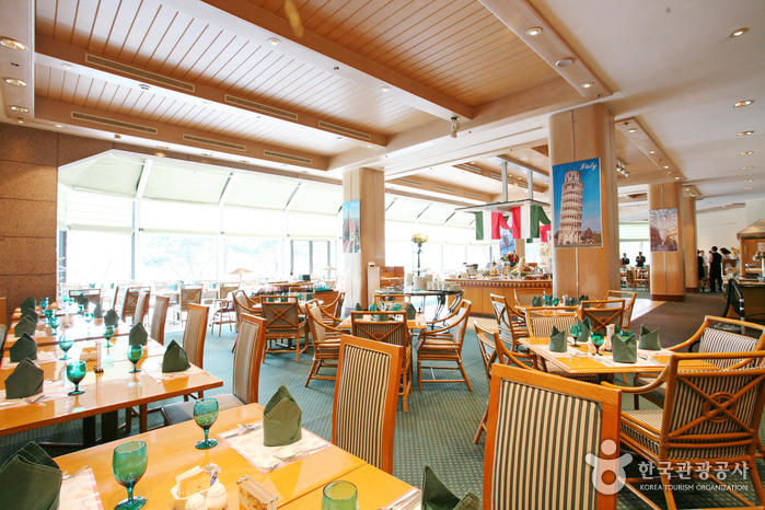 Gyeongju Hilton Hotel (경주힐튼호텔)