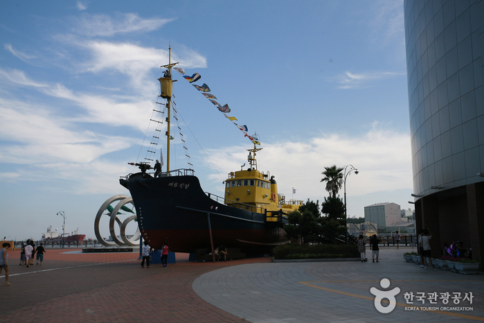 Musée de la baleine de Jangsaengpo (장생포 고래박물관)