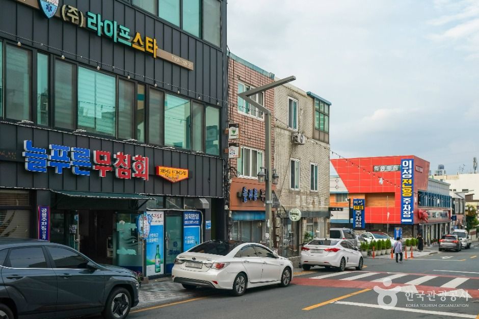 thumbnail-반고개 무침회 골목-4