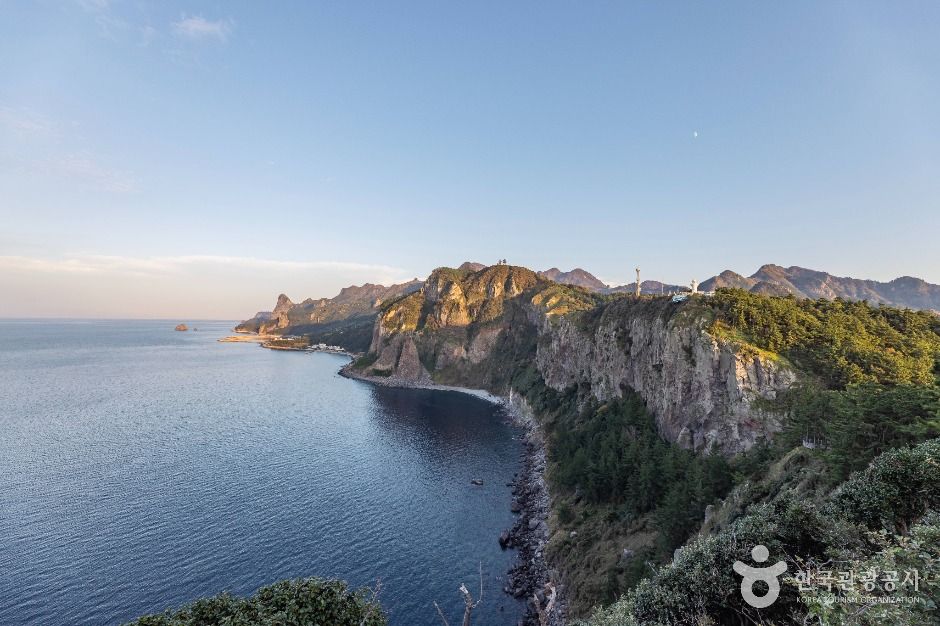 태하 해안산책로 및 대풍감 (울릉도, 독도 국가지질공원)