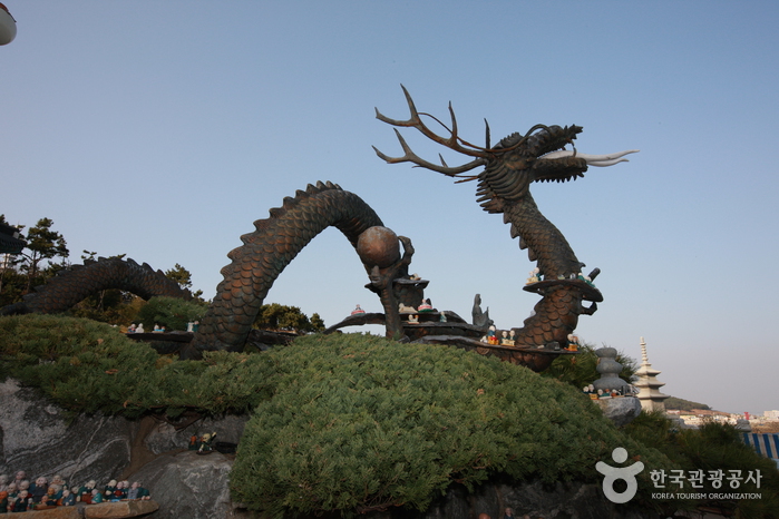 Haedong Yonggungsa Temple (해동 용궁사)