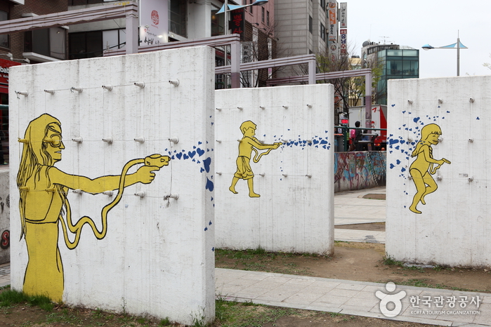 Hongdae (Hongik University Street) (홍대)