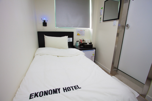 Ekonomy Hotel Incheon [Korea Quality] / 이코노미호텔 인천부평점 [한국관광 품질인증]