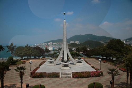 Dolsan Park (돌산공원)