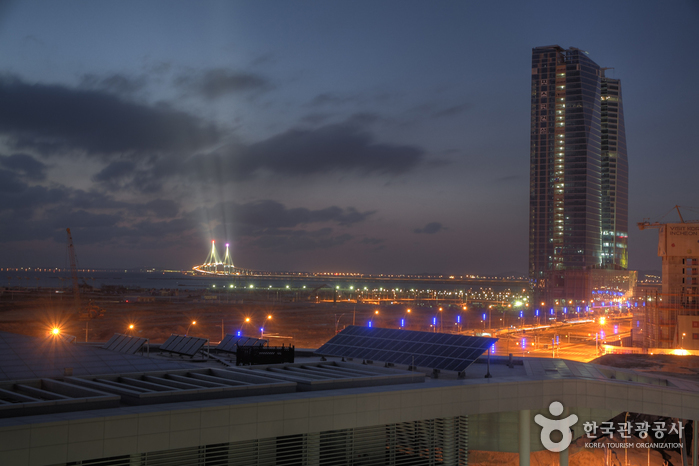 Incheon Bridge (인천대교)