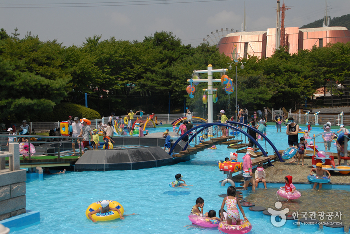 Expo Park (대전엑스포과학공원)