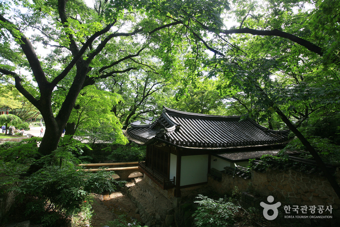 Tempel Gilsangsa (길상사)