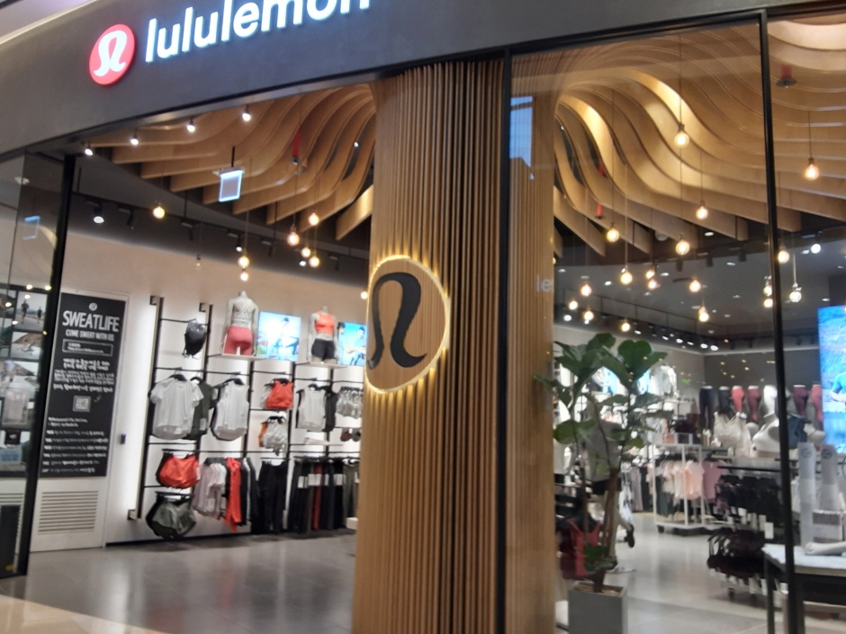 [事後免稅店] Lululemon (樂天購物中心WorldTower店)(룰루레몬 롯데몰 월드타워점)