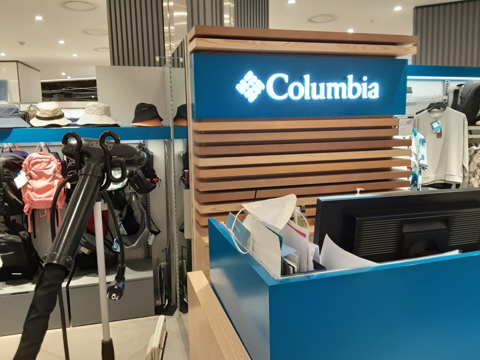 [事後免税店] Columbia（コロンビア）・現代ガーデンファイブ（컬럼비아 현대가든파이브）
