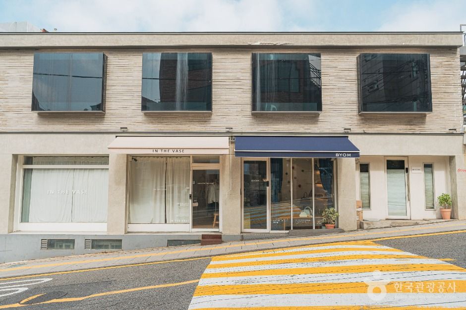 thumbnail-경리단길-2