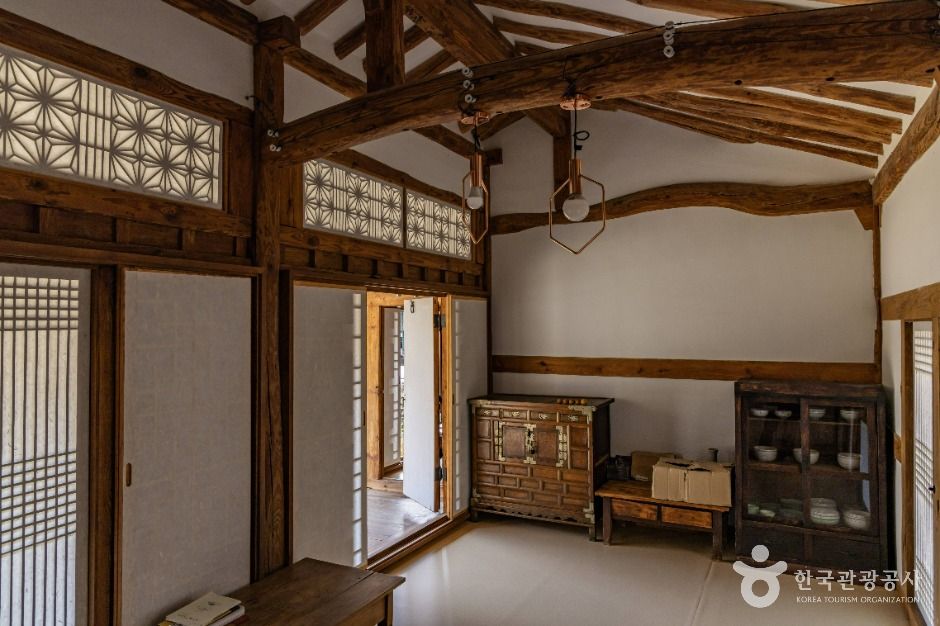 임실김용택시인문학관