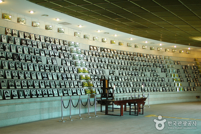 May 18th National Cemetery (국립 5.18 민주묘지)