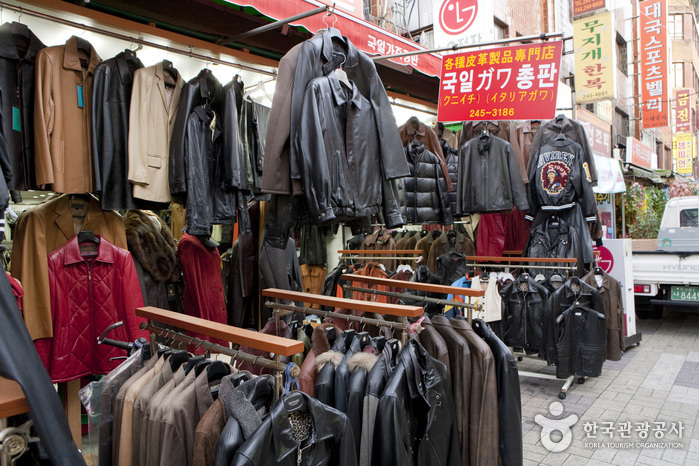 thumbnail-Gwangbok-ro Manmul Street (광복로 만물의거리)-6