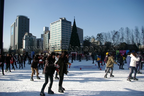 Seoul Plaza (서울광장)