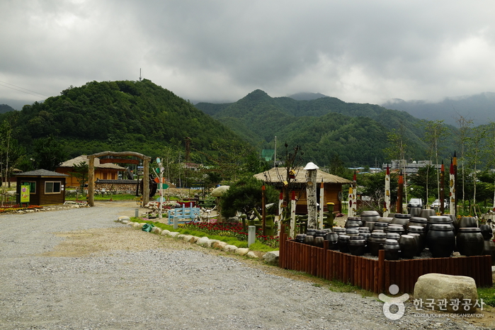 1마당인 체험마당 꿈의대화캠핑장 입구