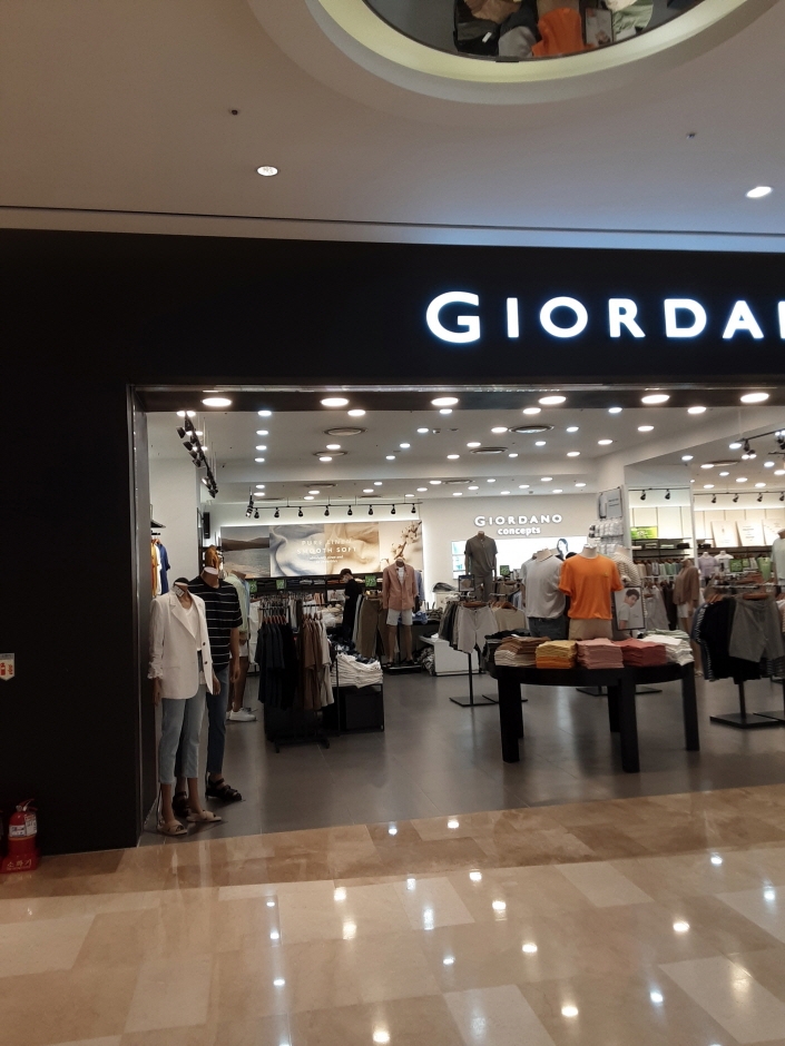 Giordano - Lotte World Mall Branch [Tax Refund Shop] (지오다노 롯데월드몰)
